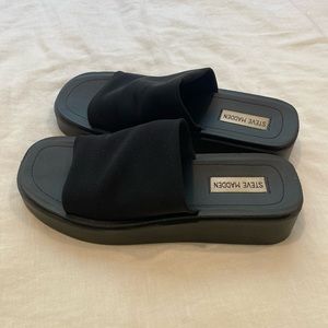 Steve Madden platform sandals